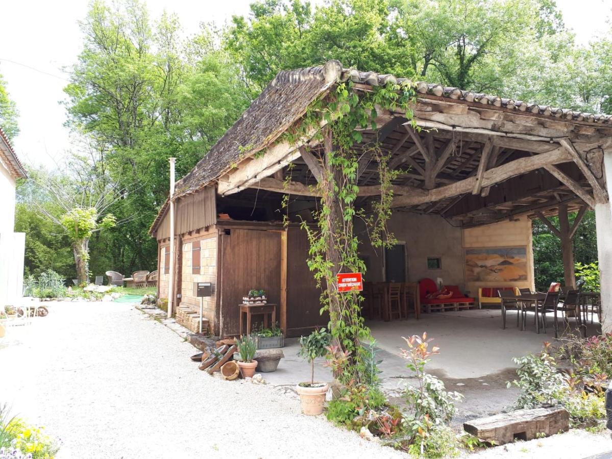 Le Moulin Scalagrand Acomodação com café da manhã Mazieres  Exterior foto